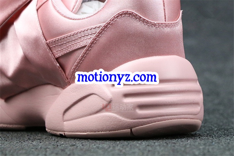 Rihanna x Puma Fenty Bow Pink Sneaker